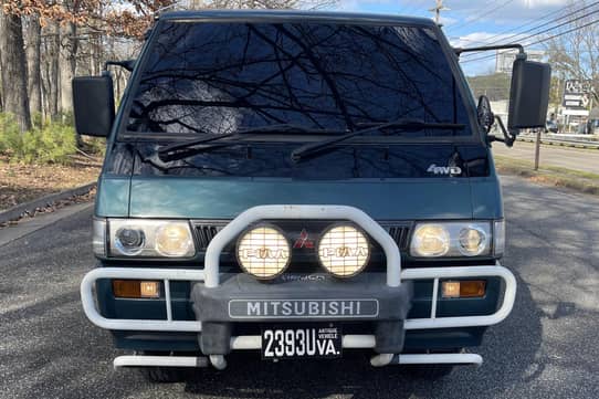 download Mitsubishi Delica L300 workshop manual